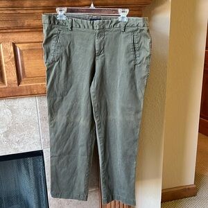 Gap green chinos